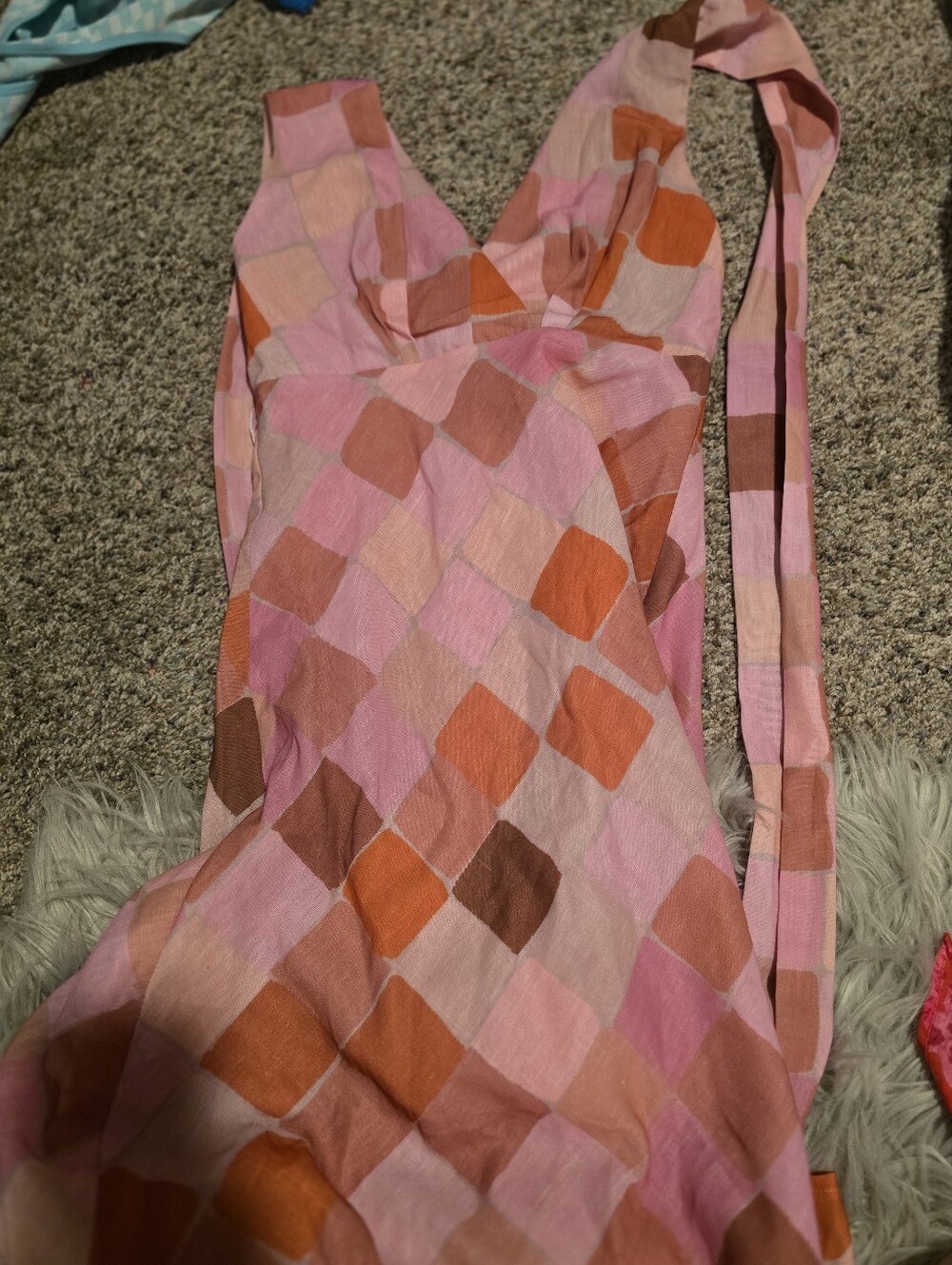 NWOT Selfie Leslie Pink Orange Geometric Diamond Maxi Dress Tie Halter Small 70s - Picture 5 of 6